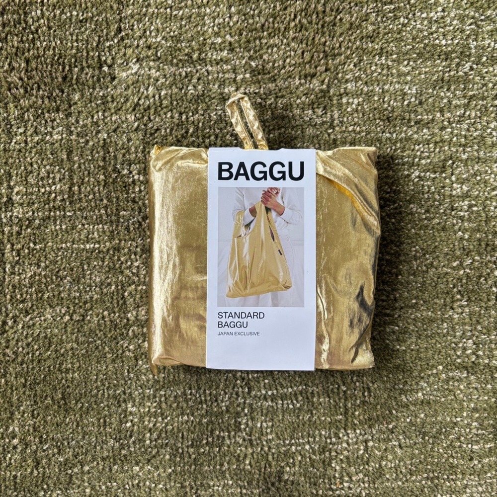 BAGGU Metallic Gold Japan Exclusive